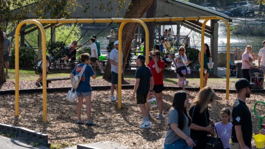 Families gathered at McLean Park in North Myrtle Beach for a morning filled with laughter, excitement, and the simple joy of tradition.
Children raced across the grass in search of hidden eggs, while parents and grandparents looked on — some remembering their own days of doing the very same thing.
It’s moments like these that remind us… the Grand Strand isn’t just a place you visit — it’s a place where memories are made and shared across generations.