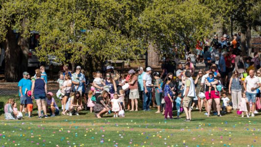 Families gathered at McLean Park in North Myrtle Beach for a morning filled with laughter, excitement, and the simple joy of tradition.
Children raced across the grass in search of hidden eggs, while parents and grandparents looked on — some remembering their own days of doing the very same thing.
It’s moments like these that remind us… the Grand Strand isn’t just a place you visit — it’s a place where memories are made and shared across generations.