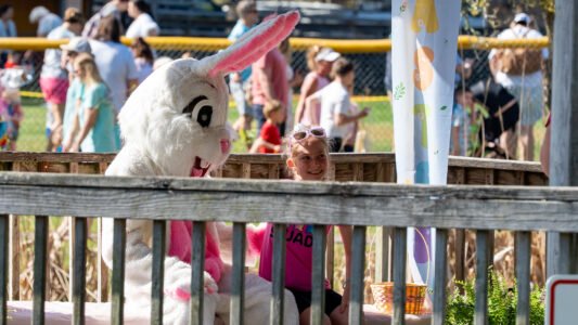 Families gathered at McLean Park in North Myrtle Beach for a morning filled with laughter, excitement, and the simple joy of tradition.
Children raced across the grass in search of hidden eggs, while parents and grandparents looked on — some remembering their own days of doing the very same thing.
It’s moments like these that remind us… the Grand Strand isn’t just a place you visit — it’s a place where memories are made and shared across generations.