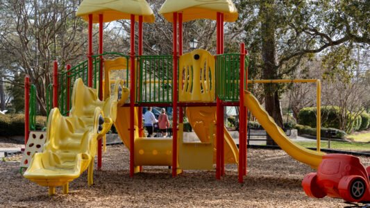 McLean Park in North Myrtle Beach offers a quiet place to walk, relax, and spend time with family just a few blocks from the ocean.
With shaded paths, a playground, picnic shelters, and a peaceful pond, it’s a simple and free way to slow down and enjoy the day along the Grand Strand.